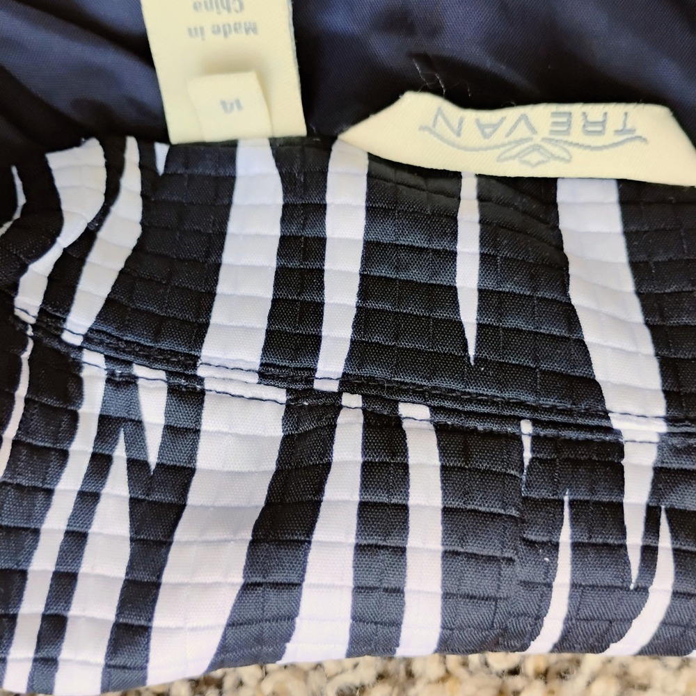 Trevan Zebra Print Jacket Collared Button Front B… - image 6